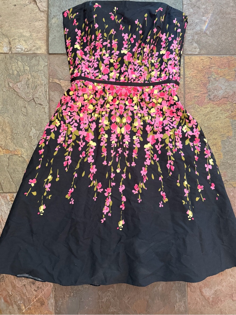 Ann Taylor strapless Black Dress with Pink & Green Floral Cascade Sz 6 side zip